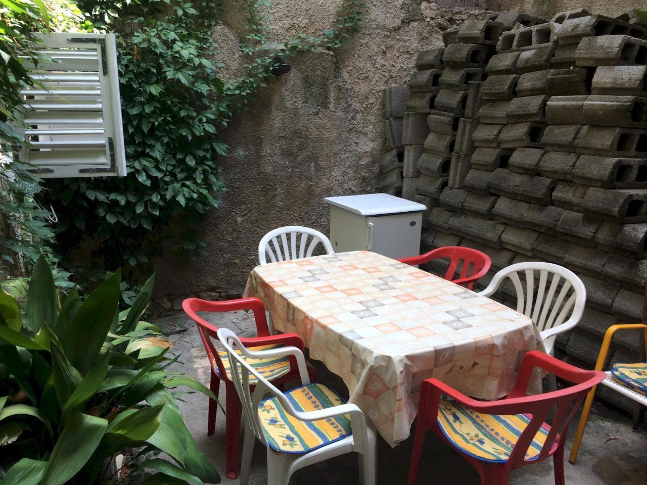 크레스 Family House In The Old Center 아파트 외부 사진